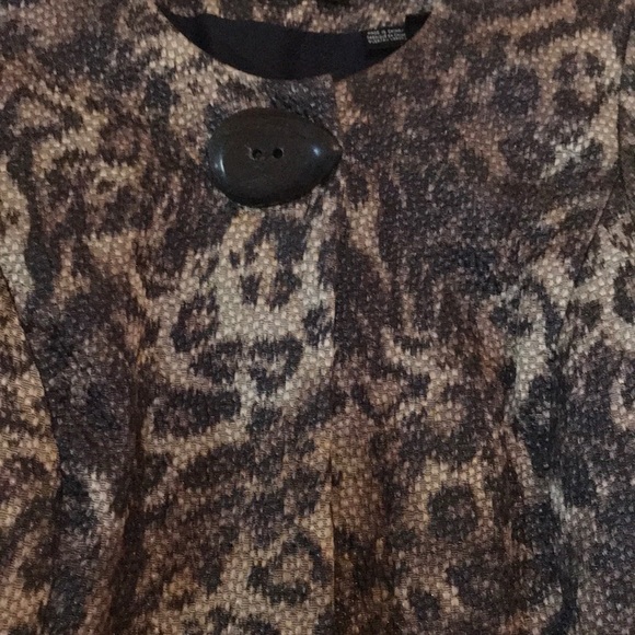 Light animal print coat by Dana buchman - Picture 3 of 4